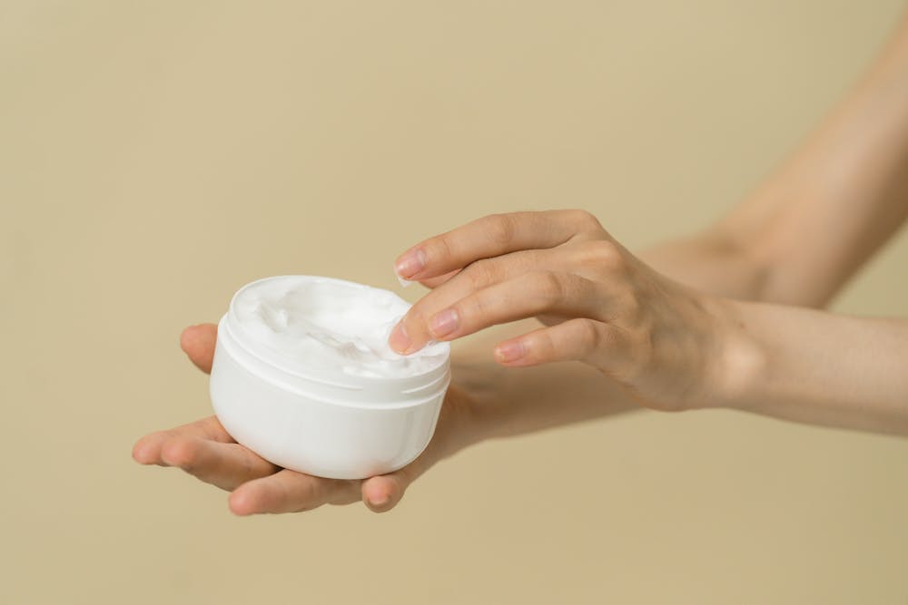Finding the Perfect Beef Tallow Sunbalm for Your Sensitive Skin - Purishh